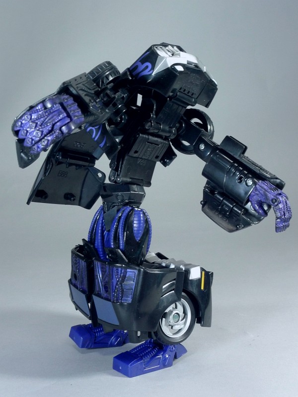 Amazon.co.jp: トランスフォーマー クロスオーバー ベノム