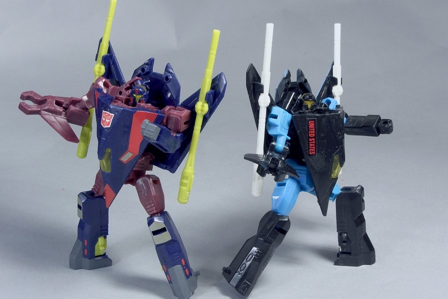 トランスフォーマー AOTP-04 エアレイド｜トランスフォーマー