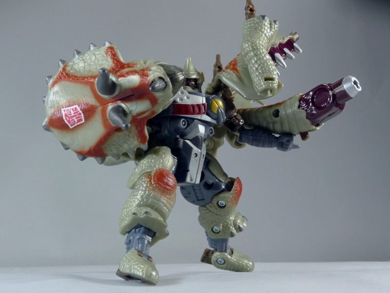 トランスフォーマー UNIVERSE ダイノボットトリケラドン（DINOBOT 