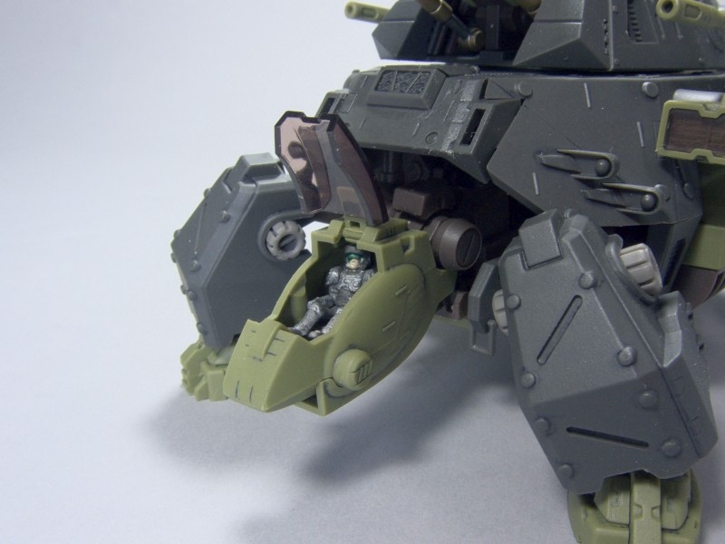 ZOIDS HMM-011 カノントータス - またーりといくよ。