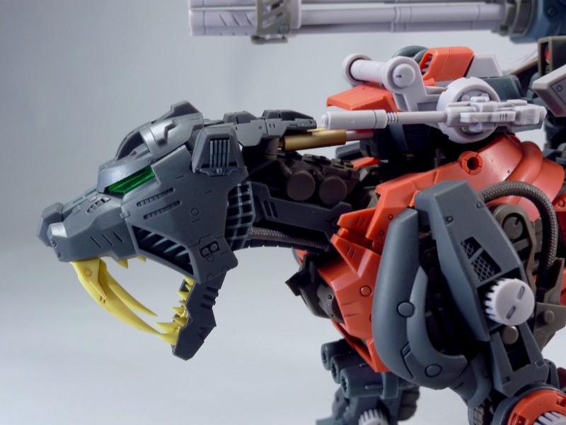 ZOIDS HMM-009 セイバータイガー シュバルツ仕様 - またーりと ZOIDS HMM-009 セイバータイガー シュバルツ仕様 - またーりと