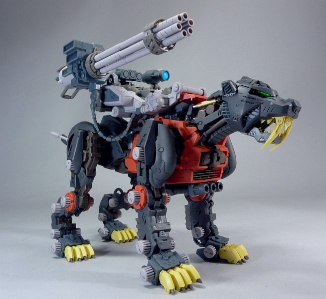 日本限定 ZOIDS ゾイド セイバータイガー シュバルツ仕様 コトブキヤ