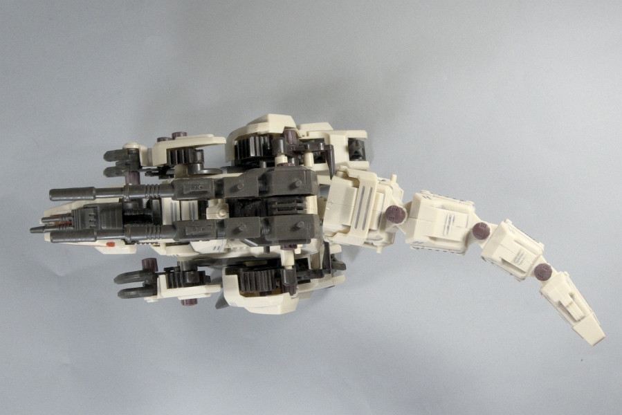 ZOIDS DLZ-001 恐竜博2005開催記念ジェノザウラー - またーりと