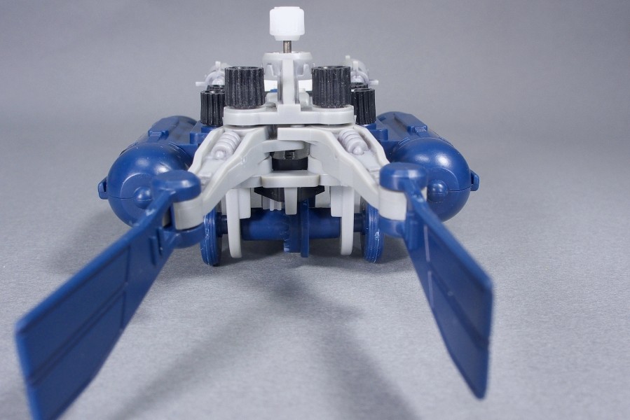 ZOIDS RMZ-05 アクアドン(ヘリックメモリアル版) - またーりと