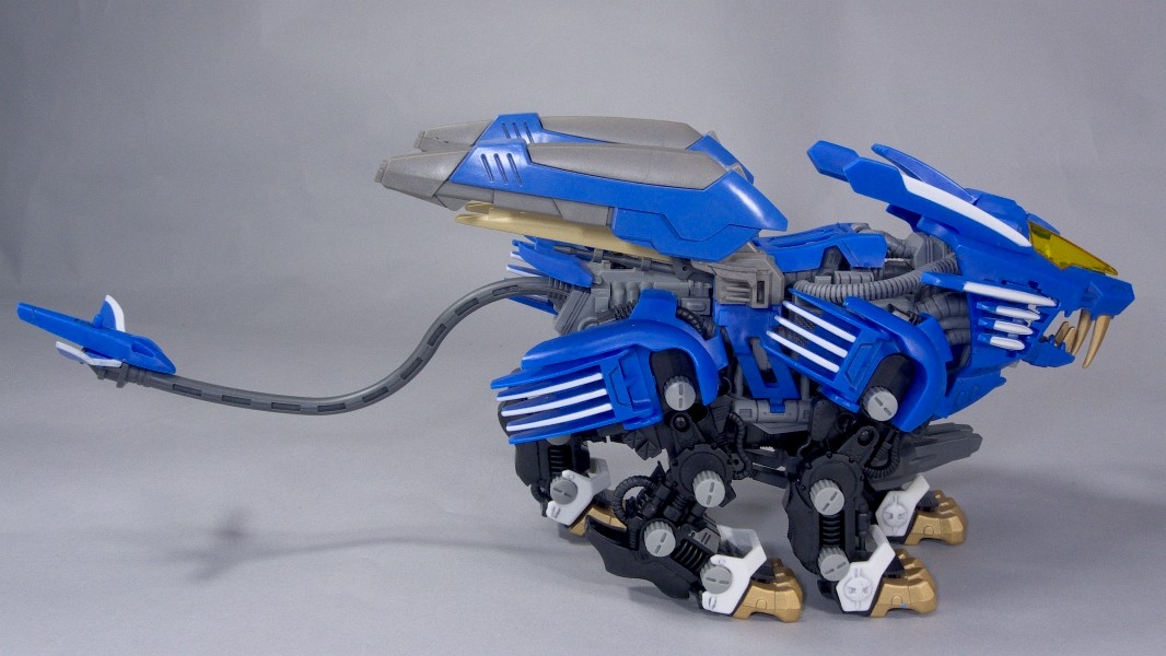 ZOIDS RZ-028+CP-12 ブレードライガーAB - またーりといくよ。