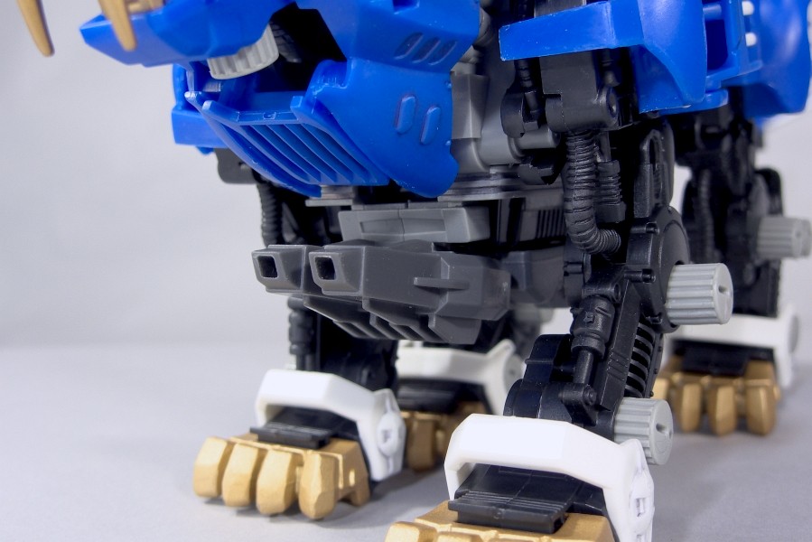 ZOIDS RZ-028+CP-12 ブレードライガーAB - またーりといくよ。