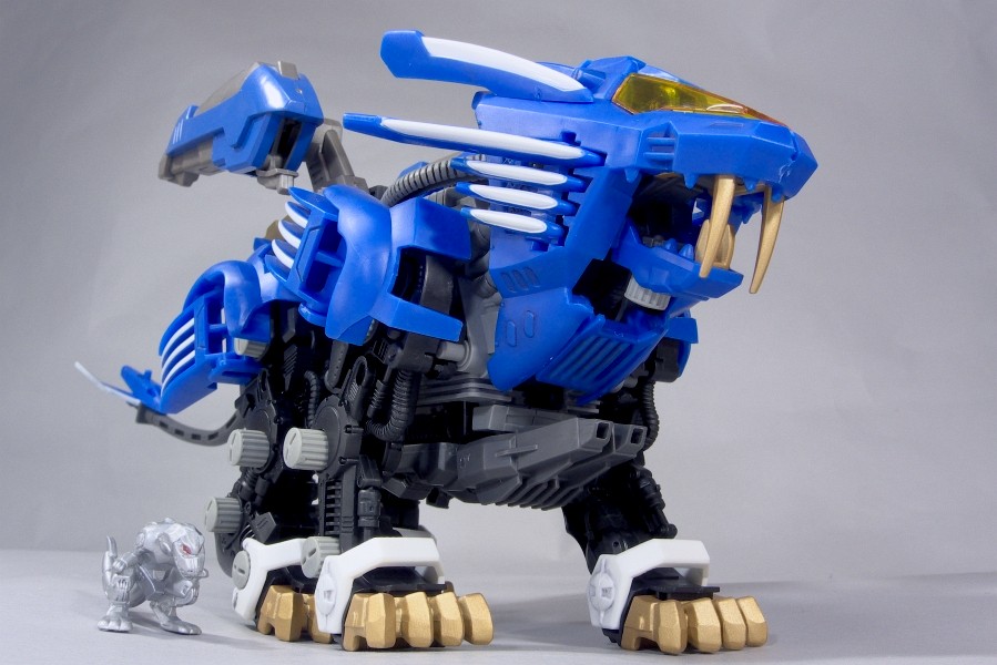 ZOIDS RZ-028+CP-12 ブレードライガーAB - またーりといくよ。