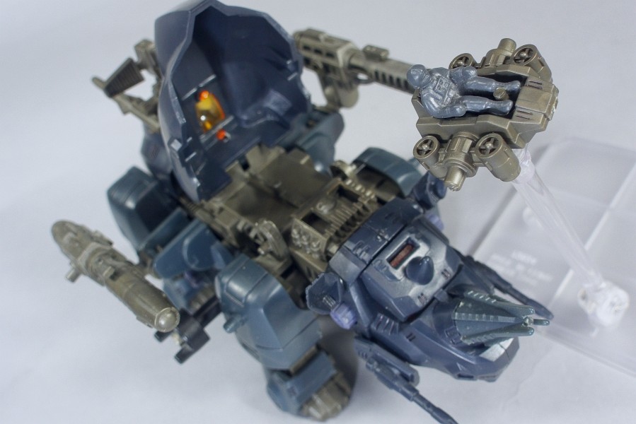ZOIDS GZ-005 ヘビーライモス - またーりといくよ。
