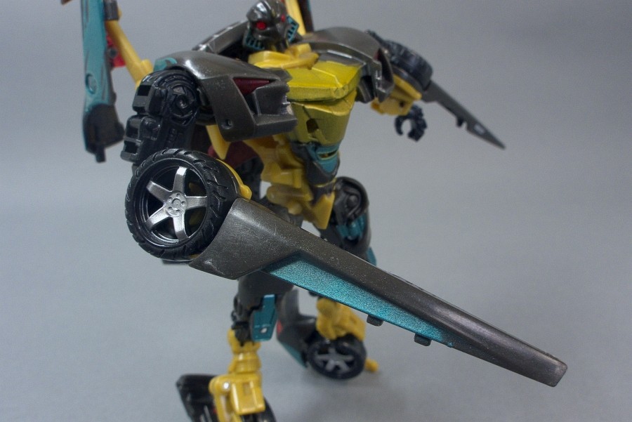 トランスフォーマー ダークサイド・ムーン ダークスチール