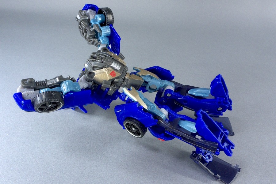 トランスフォーマー ダークサイド・ムーン オートボットキュー トランスフォーマー ダークサイド・ムーン オートボットキュー