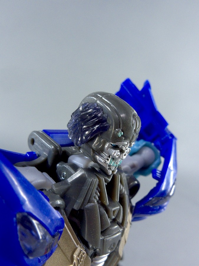 トランスフォーマー ダークサイド・ムーン オートボットキュー