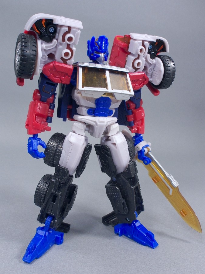 トランスフォーマー REVEAL THE SHIELD オプティマスプライム(OPTIMUS 