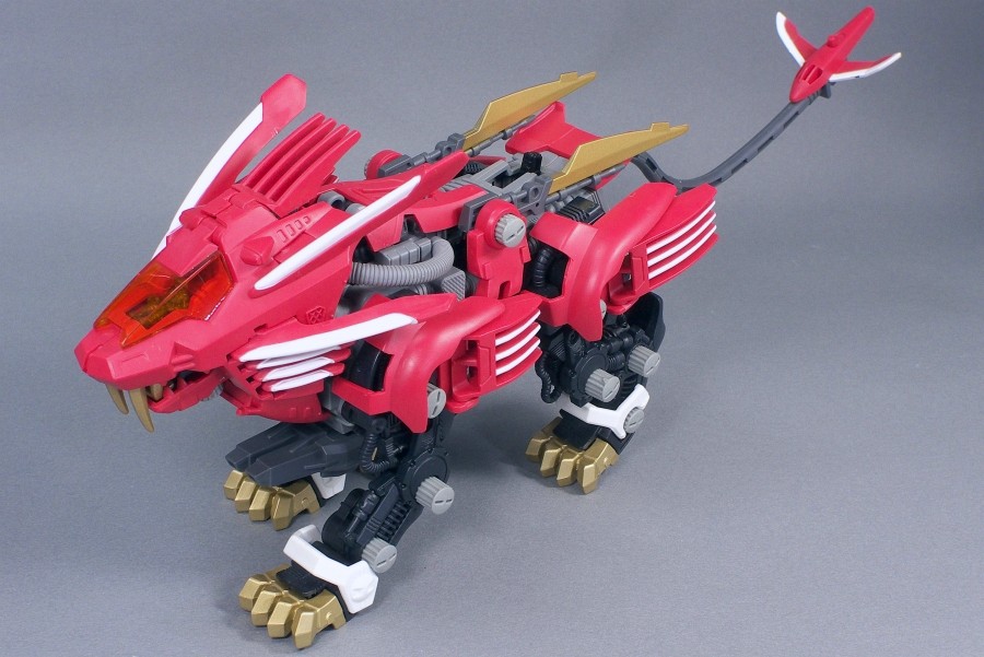 ZOIDS ブレードライガー 限定レオン・トロス専用機 - またーりといくよ。