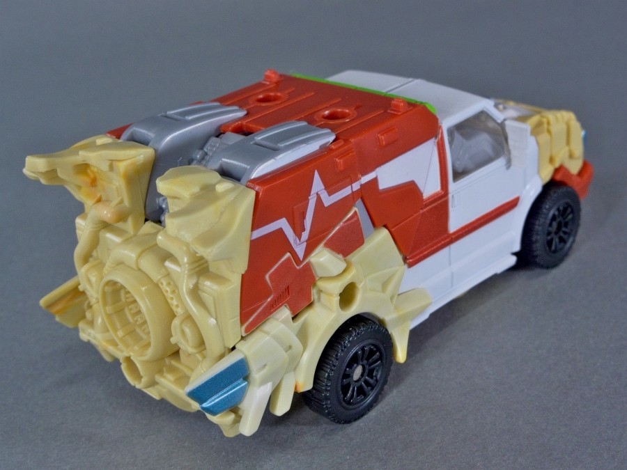トランスフォーマープライム ビーストハンターズ ラチェット(AUTOBOT