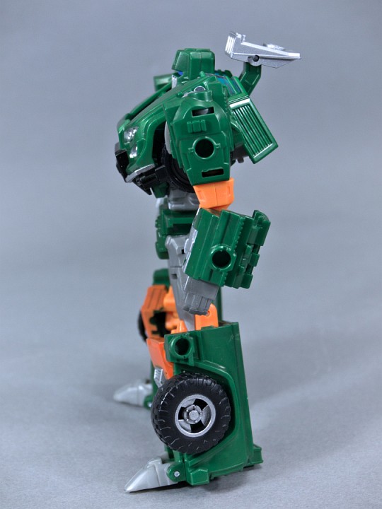 トランスフォーマージェネレーションズ トレイルブレイカー