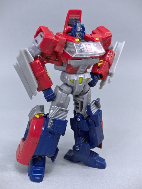 トランスフォーマー GENERATIONS オライオンパックス(ORION PAX