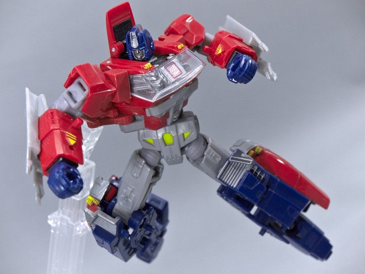 トランスフォーマー GENERATIONS オライオンパックス(ORION PAX