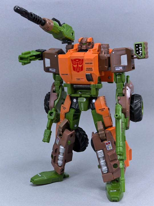 トランスフォーマー GENERATIONS ロードバスター(ROADBUSTER