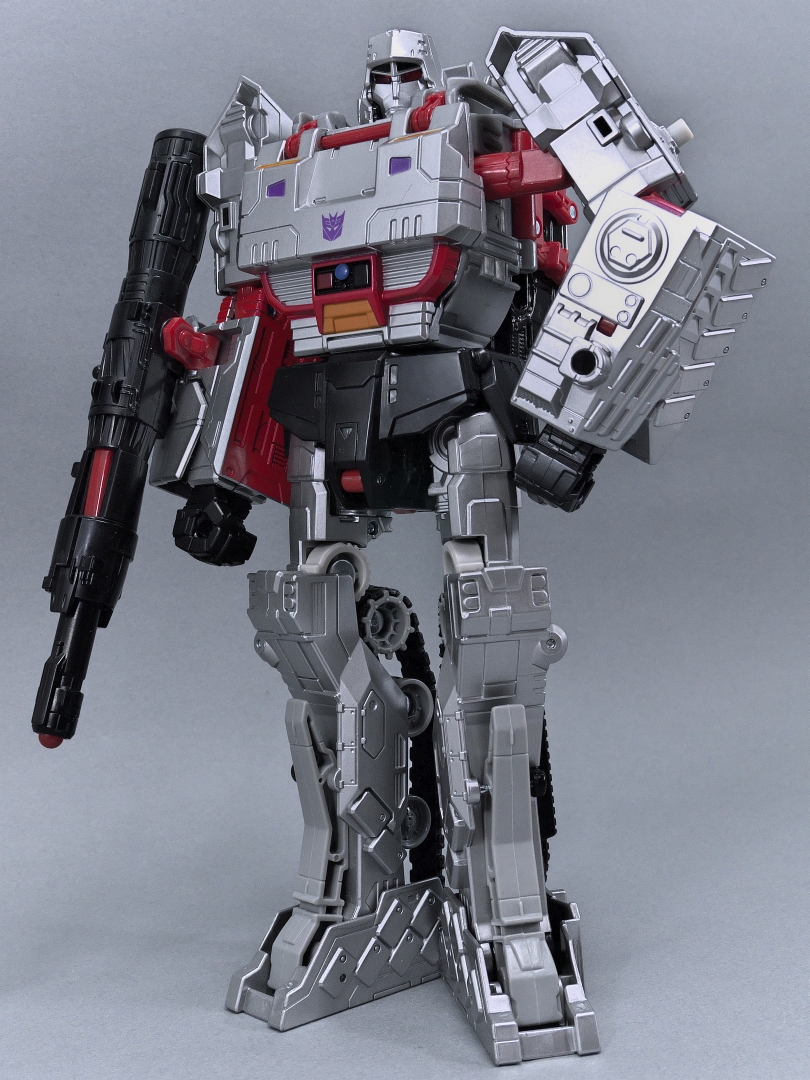 Amazon.co.jp: B1137AS0 TRANSFORMERS COMBINER WARS Leader