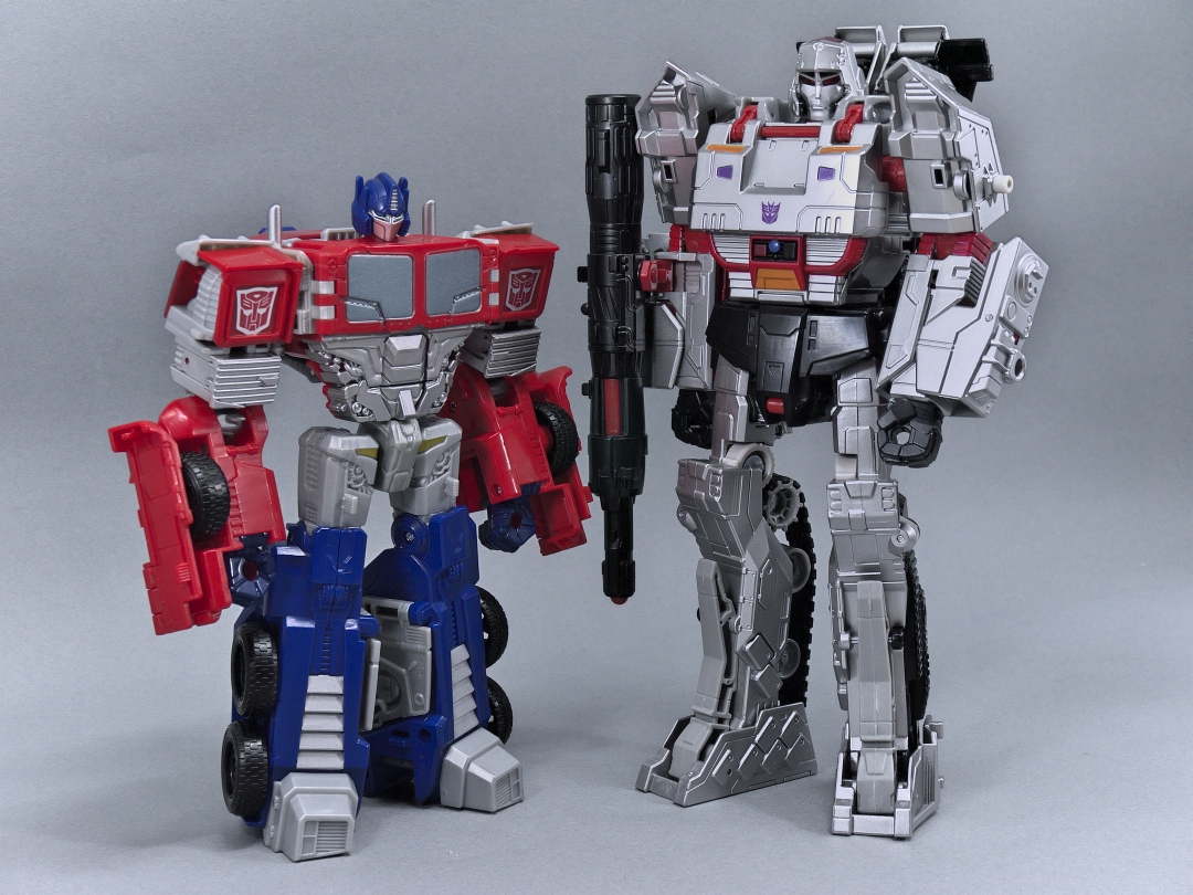 Amazon.co.jp: B1137AS0 TRANSFORMERS COMBINER WARS Leader