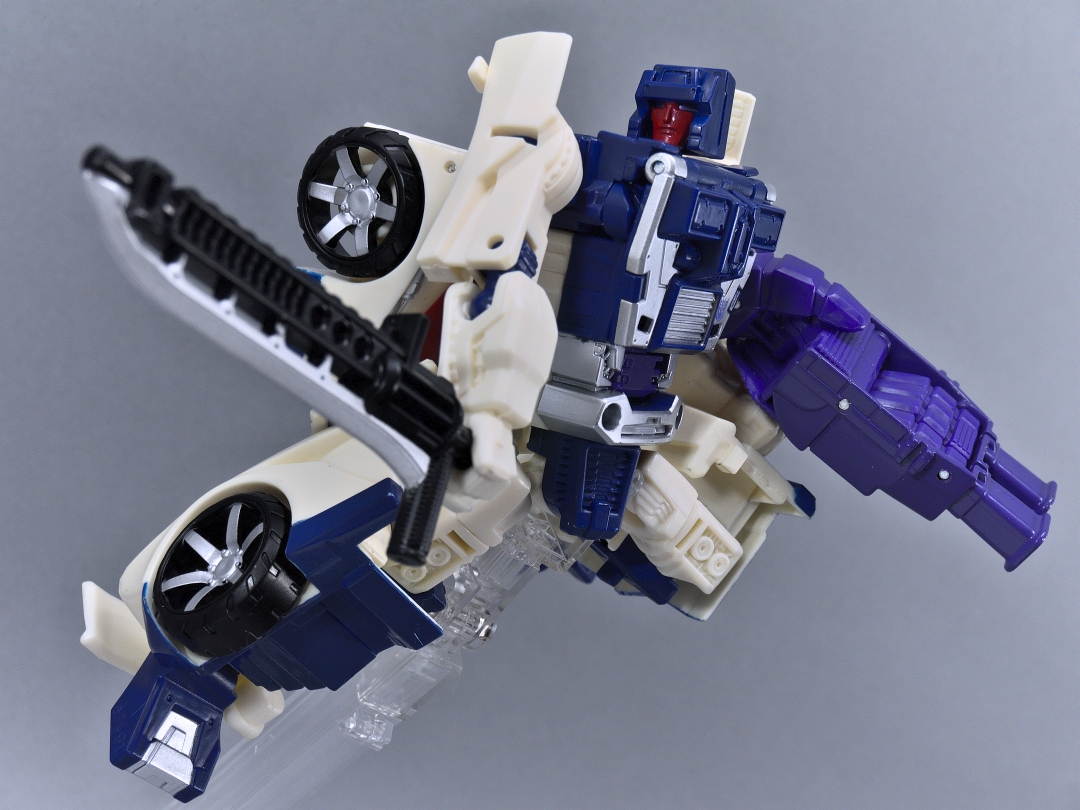 トランスフォーマーコンバイナーウォーズ メナソー(G2) レビュー