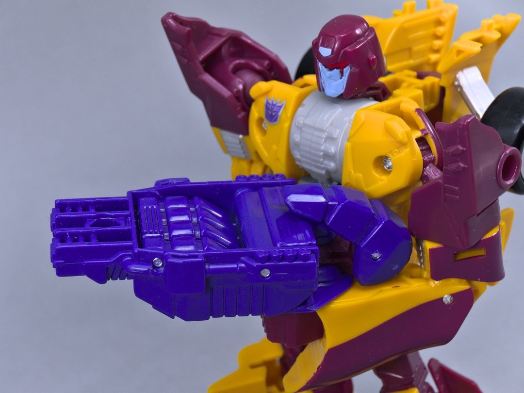 トランスフォーマー GENERATIONS COMBINER WARS ドラッグ