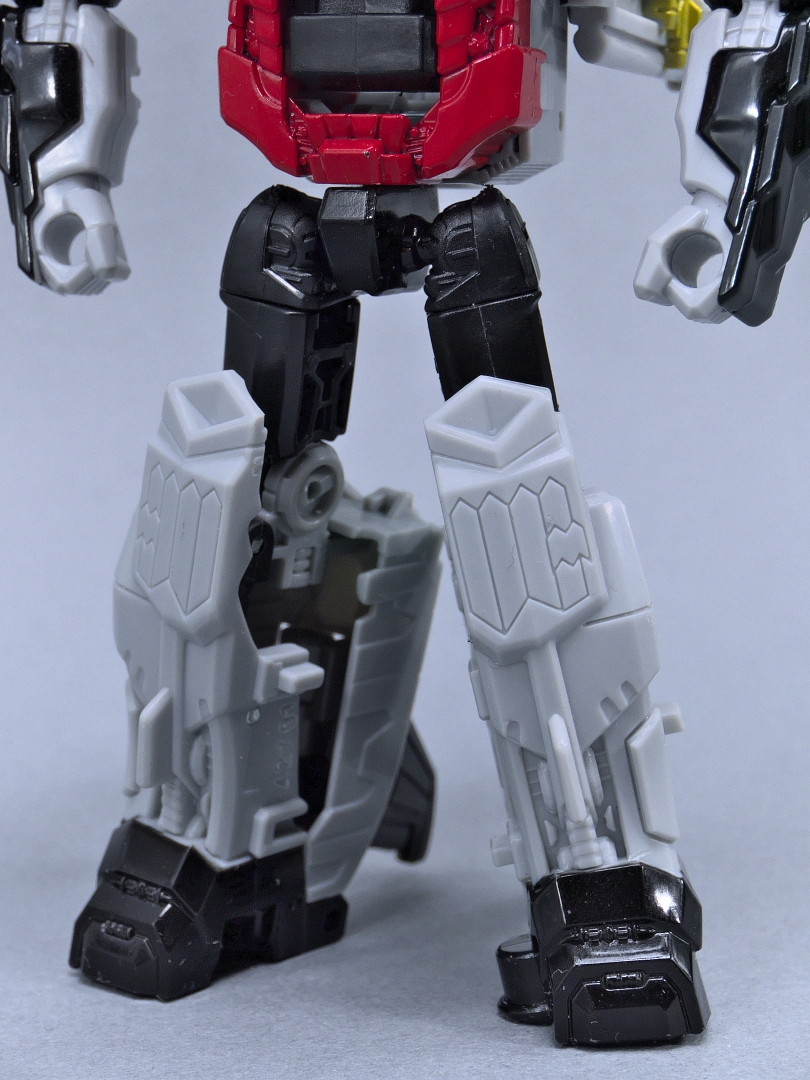 トランスフォーマー GENERATIONS COMBINER WARS スカイダイブ
