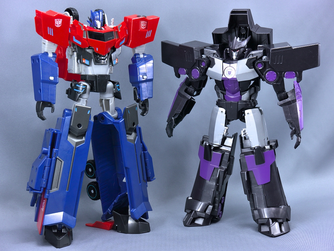 トランスフォーマーアドベンチャー ビッグメガトロナス CLASH OF