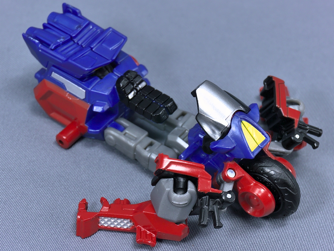 トランスフォーマーアドベンチャー TAV-26オーバーライド&TAV VS