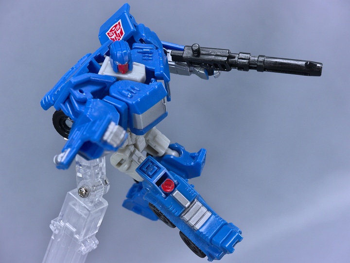 トランスフォーマー GENERATIONS COMBINER WARS パイプス(PIPES