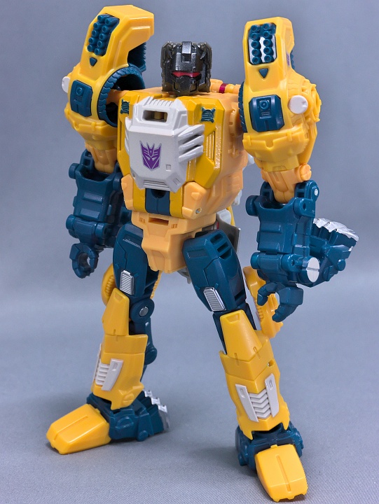 トランスフォーマー GENERATIONS TITANS RETURN ウルフワイアー