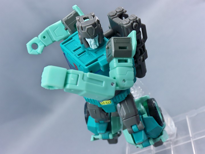 トランスフォーマー GENERATIONS TITANS RETURN サージェント
