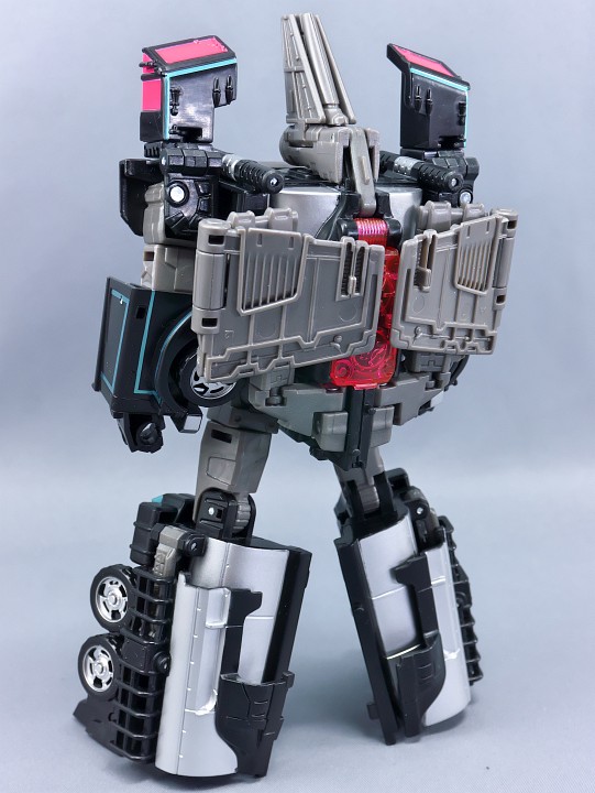 トランスフォーマーレジェンズ ブラックコンボイ(東京おもちゃ