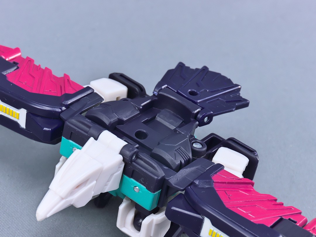 トランスフォーマー GENERATIONS TITANS RETURN クローン2パック トランスフォーマー GENERATIONS TITANS RETURN クローン2パック